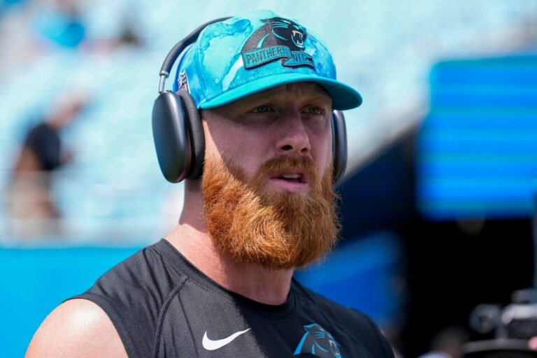 Panthers Hayden Hurst expected to go on IR ending season