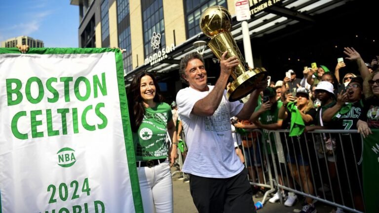 CNBC's Michael Ozanian expects Celtics to break record for NBA franchise sale price