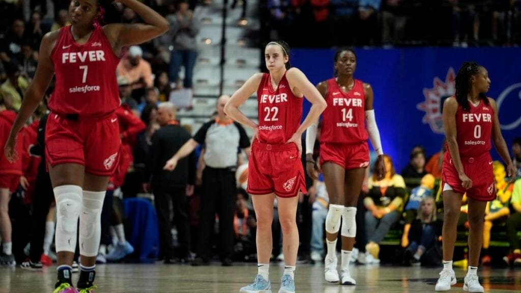 Caitlin Clark responds with 25 points but it's not enough, Sun eliminate Fever with 87-81 win