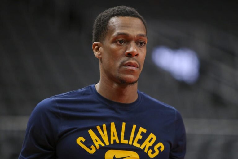 Rajon Rondo will not serve prison time after pleading guilty to a gun charge. (Brett Davis/Reuters)