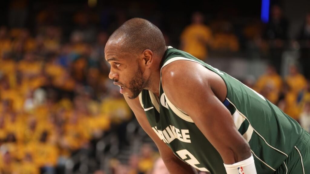 Khris Middleton reportedly not cleared for 5-on-5 as Bucks open training camp.