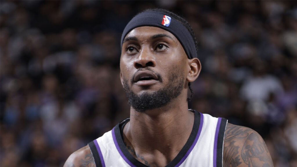 Kings trade McDaniels, 2031 second-round draft pick to Spurs