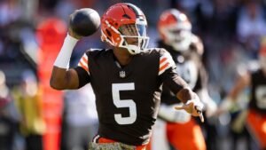 Browns vs. Steelers odds, prediction, spread, time: Thursday Night Football picks from NFL model on 20-8 run