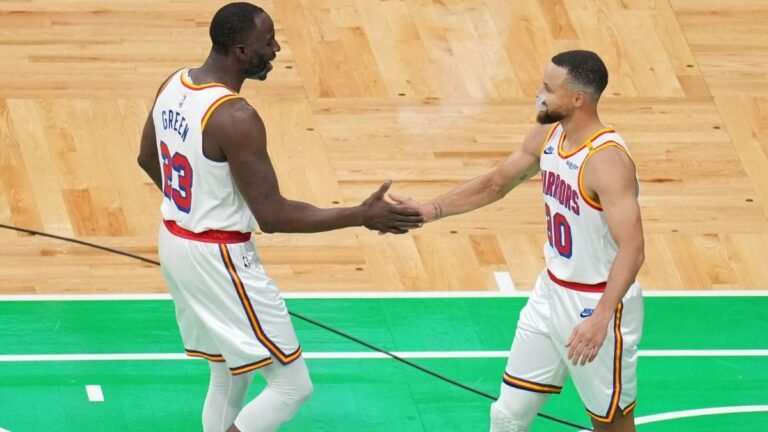 Draymond shares great story to explain Steph's league-wide respect