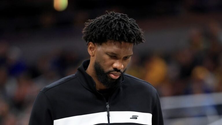 Joel Embiid confronts, pushes columnist in Sixers locker room