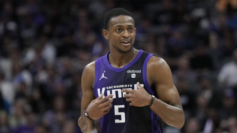 Report: Heat ‘intrigued' by Kings star Fox, other marquee players