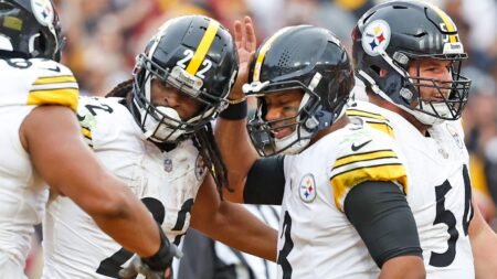 Steelers vs. Browns NFL props, Thursday Night Football picks, AI prediction: Russell Wilson over 173.5 yards